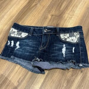 Stylish Blue Jean Shorts with Lace Accents